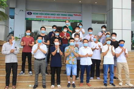 Bệnh viện Bệnh Nhiệt đới Trung ương: 19 ca xuất viện, hai ca tiến triển tốt lên