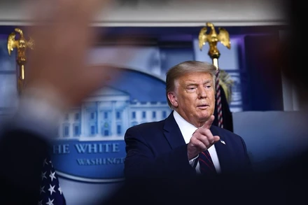 Tổng thống Mỹ Donald Trump tại cuộc họp báo ngày 4-8. (Ảnh: Getty Images)