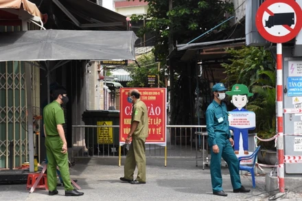Đà Nẵng tiếp tục phong tỏa, cách ly nhiều khu vực có ca mắc Covid-19.