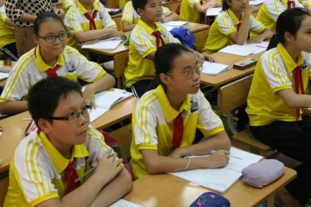 Học sinh THCS (Ảnh minh hoạ: DUY LINH)