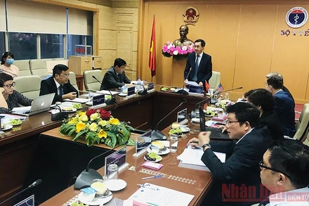 Thứ trưởng Y tế Trần Văn Thuấn phát biểu khai mạc.