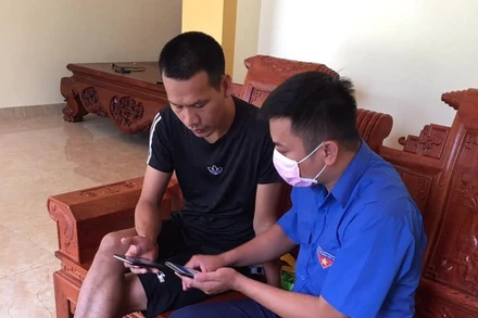 Quảng Ninh vẫn duy trì vị trí thứ ba top các địa phương có tỷ lệ cài đặt Bluezone cao nhất dù tính theo cách nào.