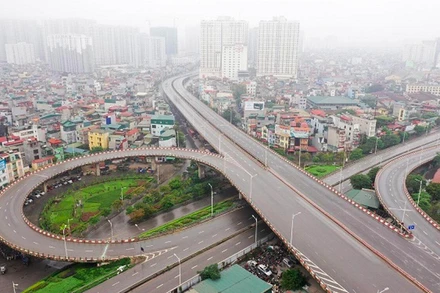 Hà Nội cắt giảm kinh phí hội nghị, công tác để dồn lực đầu tư công.