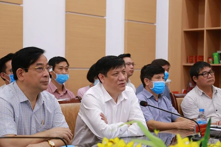  Quyền Bộ trưởng Y tế - GS, TS Nguyễn Thanh Long phát biểu.