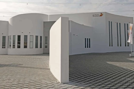 Một tòa nhà in 3D ở Dubai, Ấn Độ đã sử dụng công nghệ này để xây dựng toàn bộ mặt tiền kiến ​​trúc. Ảnh: Reuters