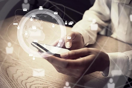 Dịch vụ SMS cho phép các công ty đánh giá sức khỏe của nhân viên thông qua tin nhắn trên điện thoại di động.