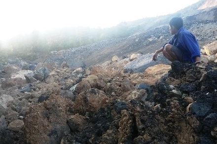 Bãi thải mỏ than Minh Tiến có nguy cơ sạt lở rất lớn