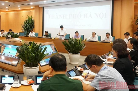 Hà Nội vận động người dân không ra khỏi nhà nếu không cần thiết