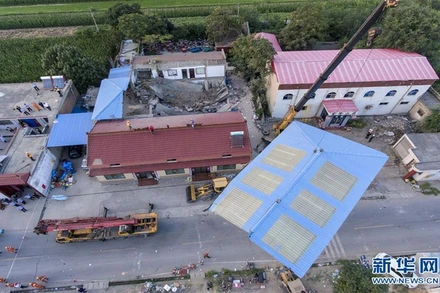 Hiện trường vụ sập nhà hàng. (Ảnh: Tân Hoa xã)