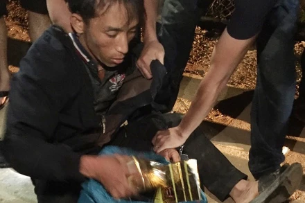 Bắt giữ đối tượng cùng 7kg ma túy đá và ketamin tang vật.
