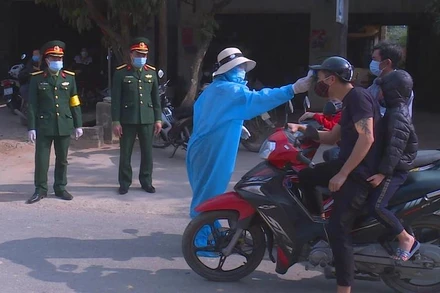Lực lượng vũ trang tỉnh Hải Dương tích cực tham gia phòng chống dịch bệnh 
