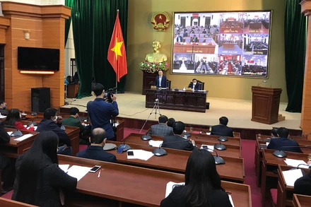 BCĐ Phòng chống dịch Covid-19 tỉnh Hưng Yên họp bàn triển khai các giải pháp dập dịch Covid-19 ở xã Yên Phú, huyện Yên Mỹ, tỉnh Hưng Yên.