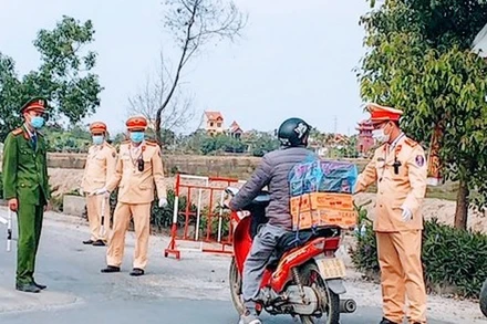 Phong tỏa xóm 4, thôn Lôi Động, xã Hoàng Động (huyện Thủy Nguyên).