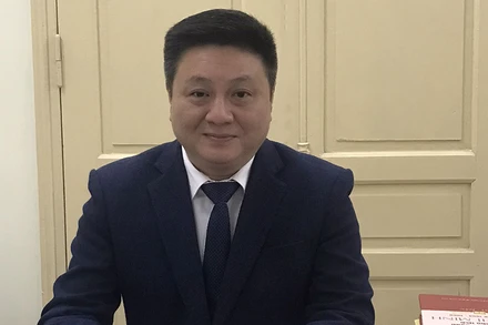 Đổi mới phương thức lãnh đạo, tinh gọn bộ máy