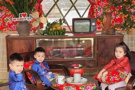 Tái hiện không gian Tết xưa tại lễ hội.