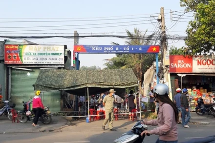 Phong tỏa một số khu vực trên đường Lê Hồng Phong, TP Thủ Dầu Một liên quan sinh viên N.T.M.A.