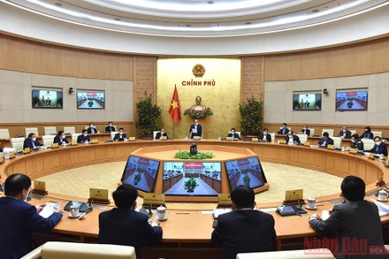 Thường trực Chính phủ họp về đề án thúc đẩy phát triển kinh tế tư nhân và kế hoạch vay, trả nợ công giai đoạn 2021-2025