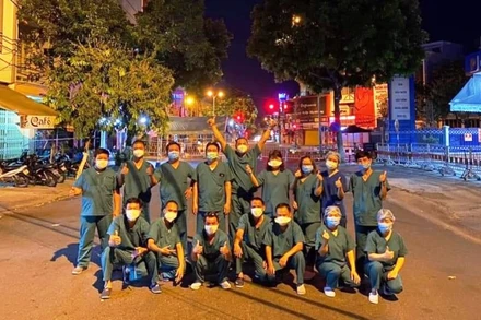 Gặp lại những chiến sĩ áo trắng ở Đà Nẵng