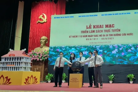 Khai mạc Triển lãm sách trực tuyến Kỷ niệm 110 năm Ngày Bác Hồ ra đi tìm đường cứu nước.