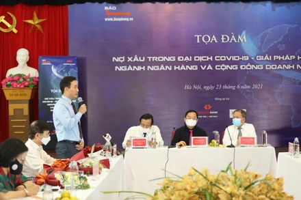 Quang cảnh buổi tọa đàm.