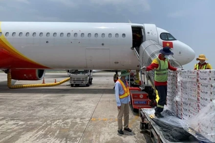 Vietjet Air đưa vải thiều Bắc Giang xuất ngoại