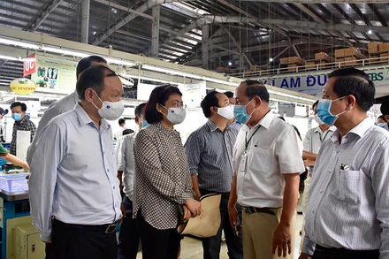 Đoàn công tác kiểm tra trực tiếp tại Công ty Cổ phần Thái Bình Kiên Giang.