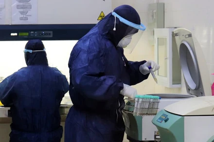 Xét nghiệm Covid-19 tại Trung tâm Kiểm soát bệnh tật Đồng Nai.