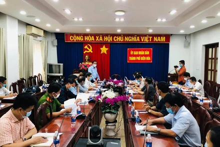 Họp khẩn liên quan đến nguy cơ nhiễm Covid -19 trong Khu công nghiệp Amata.