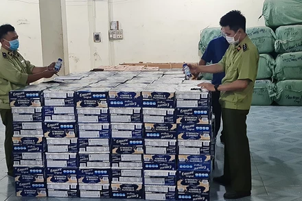 Số hàng hóa không có hóa đơn, chứng từ hợp pháp.