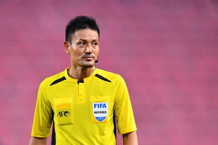 Trọng tài Sato Ryuji bắt chính trận đấu tối nay. 