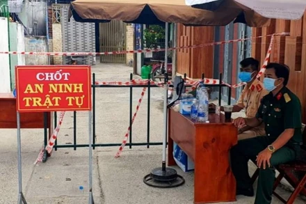 Bà Rịa - Vũng Tàu phong tỏa hai khu dân cư sau ca mắc Covid-19 đầu tiên.