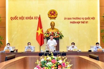 Chủ tịch Quốc hội Vương Đình Huệ phát biểu bế mạc phiên họp.