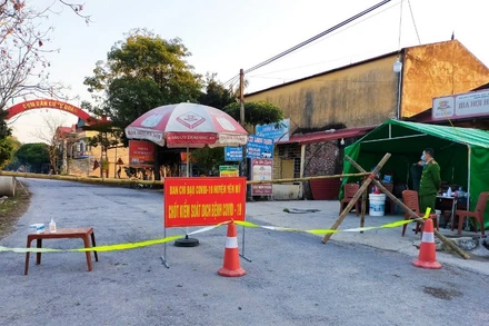Nhiều khu vực ở Hưng Yên thực hiện chống dịch theo Chỉ thị 15, Chỉ thị 16