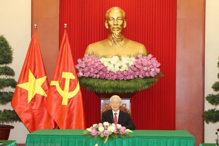 Tổng Bí thư Nguyễn Phú Trọng điện đàm trực tiếp với Tổng thống Sri Lanka Gotabaya Rajapaksa. Ảnh TTXVN