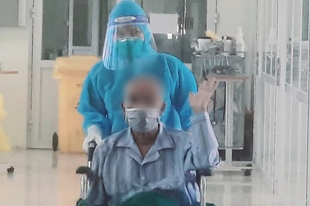 Thêm một bệnh nhân nguy kịch được xuất viện