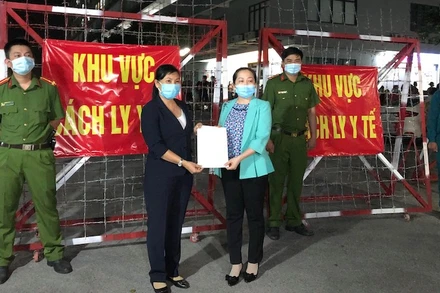 Dỡ bỏ cách ly y tế tại chung cư Marina Tower