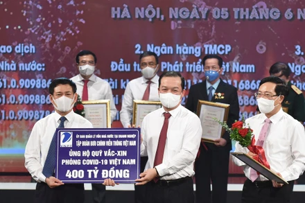 VNPT đóng góp 400 tỷ đồng cho Quỹ vaccine phòng, chống Covid-19.