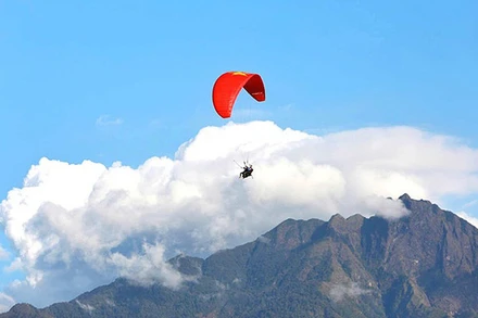 Giải dù lượn Putaleng 2020 diễn ra ấn tượng. 