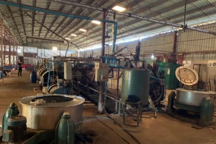 Nhiều nhà máy tại Lào phải dừng hoạt động do ảnh hưởng của dịch Covid-19.