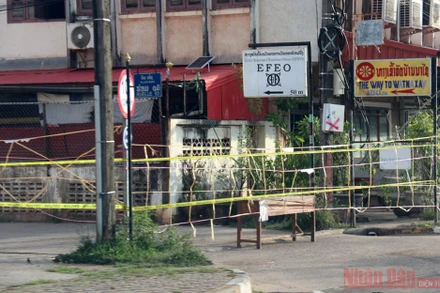 Khu vực xảy ra lây nhiễm sẽ bị phong tỏa, cấm ra vào nhằm khống chế dịch bệnh tại Thủ đô Vientiane.