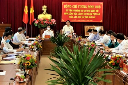 Chủ tịch Quốc hội Vương Đình Huệ phát biểu chỉ đạo tại buổi làm việc với Ban Thường vụ Tỉnh ủy Đắk Lắk.