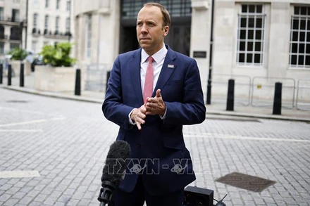Bộ trưởng Y tế Anh Matt Hancock tại cuộc họp báo ở London, ngày 6/6/2021. Ảnh: AFP/TTXVN