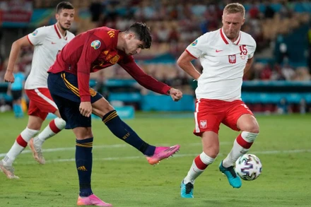 Dứt điểm kém khiến Tây Ban Nha phải chấp nhận trận hòa thất vọng thứ 2 liên tiếp. (Ảnh: Getty Images)