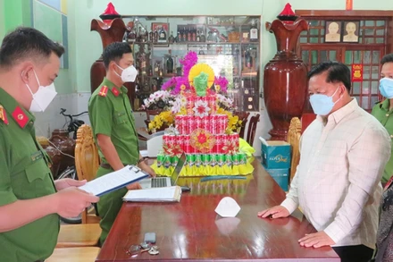 Bắt tạm giam bị can Nguyễn Bá Quận.