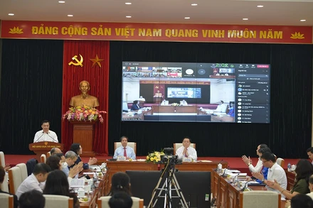 Đồng chí Nguyễn Trọng Nghĩa, Bí thư Trung ương Đảng, Trưởng Ban Tuyên giáo Trung ương tham dự hội nghị.