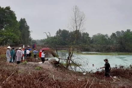 Hiện trường nơi 2 học sinh bị đuối nước.