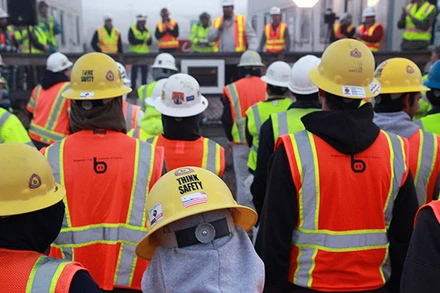 Ảnh: Jesse A.Lora / NAVFAC/ILO