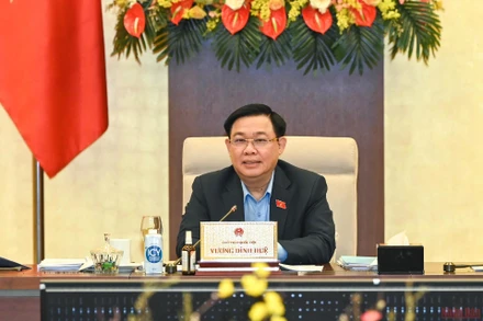 Chủ tịch Quốc hội Vương Đình Huệ phát biểu ý kiến tại phiên họp. (Ảnh: Duy Linh)