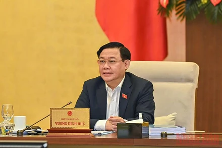 Chủ tịch Quốc hội Vương Đình Huệ phát biểu ý kiến tại phiên họp. (Ảnh: DUY LINH)