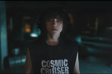 Ảnh chụp màn hình MV ca nhạc “There’s no one at all”. (Ảnh: Trung tâm Báo chí Thành phố Hồ Chí Minh).